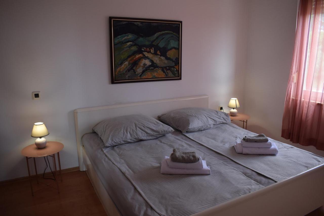 Esperanza Apartment Pula Extérieur photo