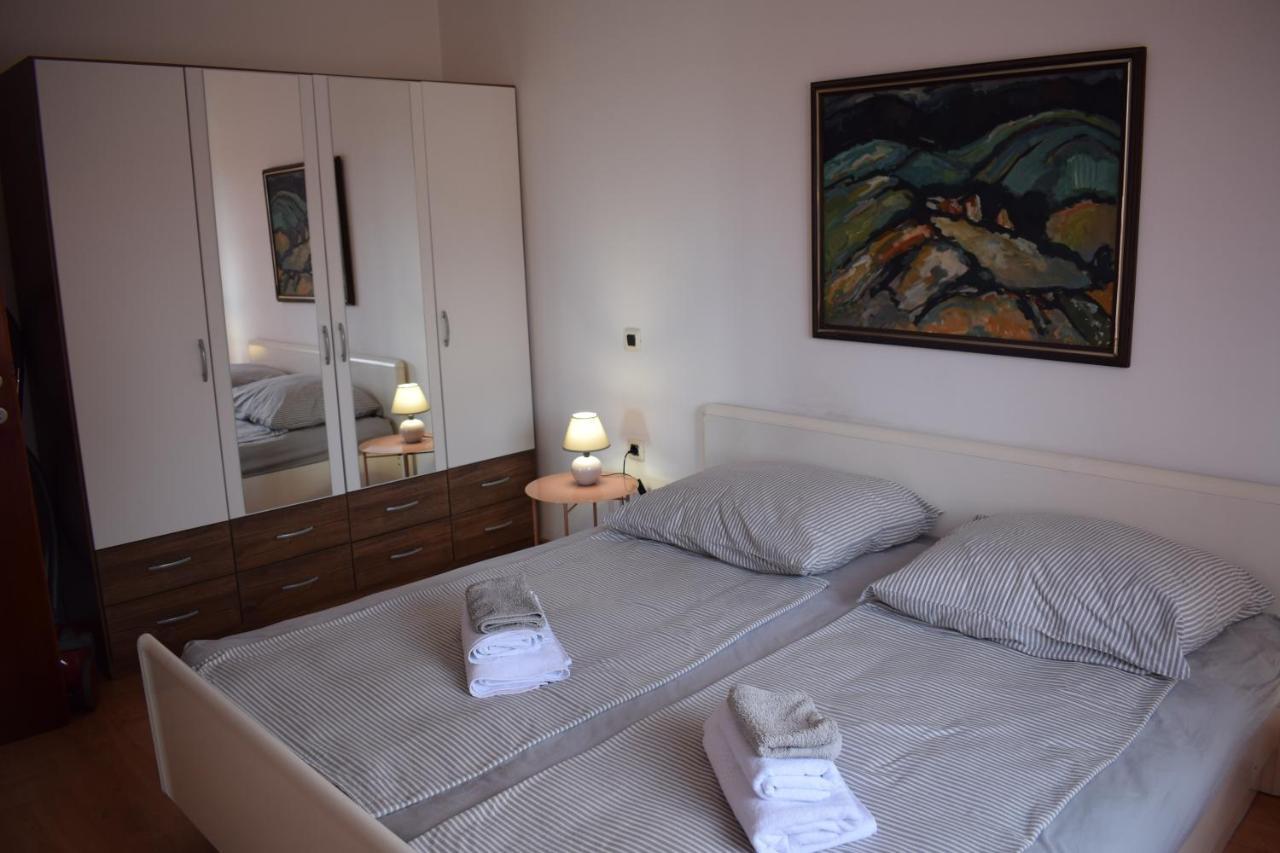 Esperanza Apartment Pula Extérieur photo